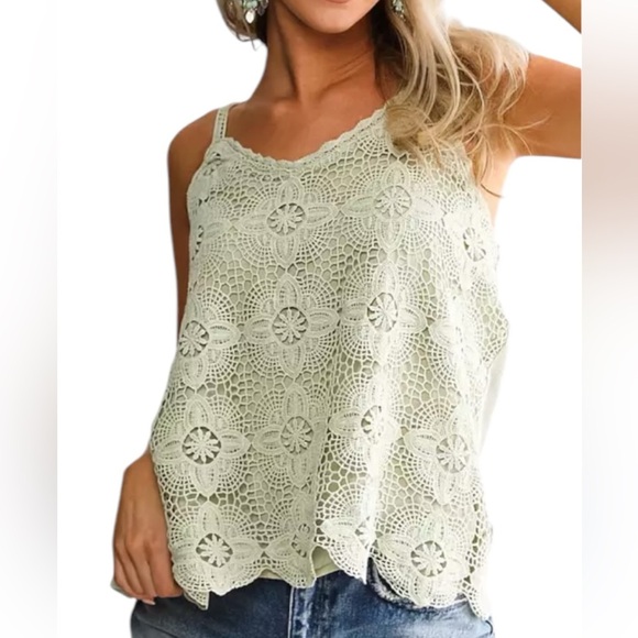Daytrip Tops - NWOT Daytrip Sage Crochet Tank Size Small